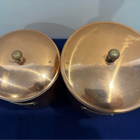 Vintage Copper Sugar & Flour Canisters– Brass Label & Lid Knob - Picture 5 of 5